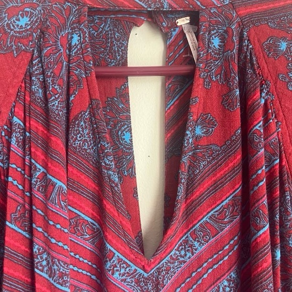 Small Free People Top - Picture 2 of 6